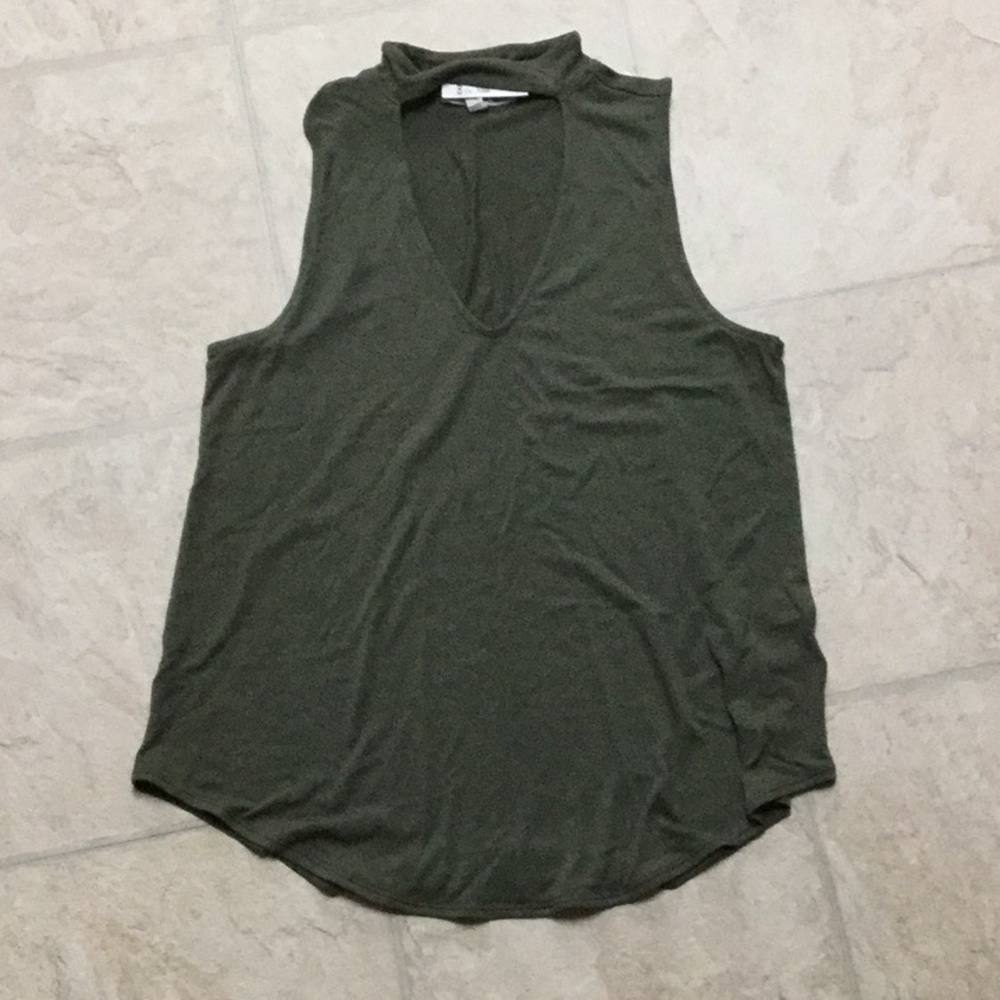 NWT Express cut out tank top